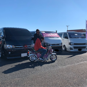 ハイエース