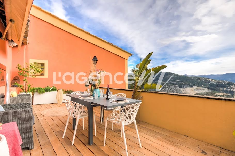 Vente appartement 3 pièces 80 m² à Falicon (06950), 450 000 €