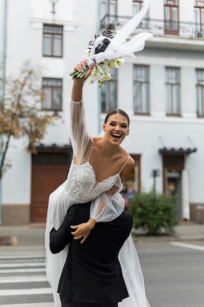 Fotógrafo de bodas Irina Podsumkina (sunrays). Foto del 31 de agosto 2023