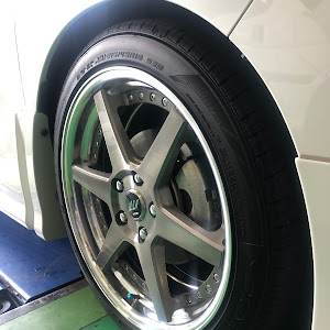 ヴォクシー ZRR80W