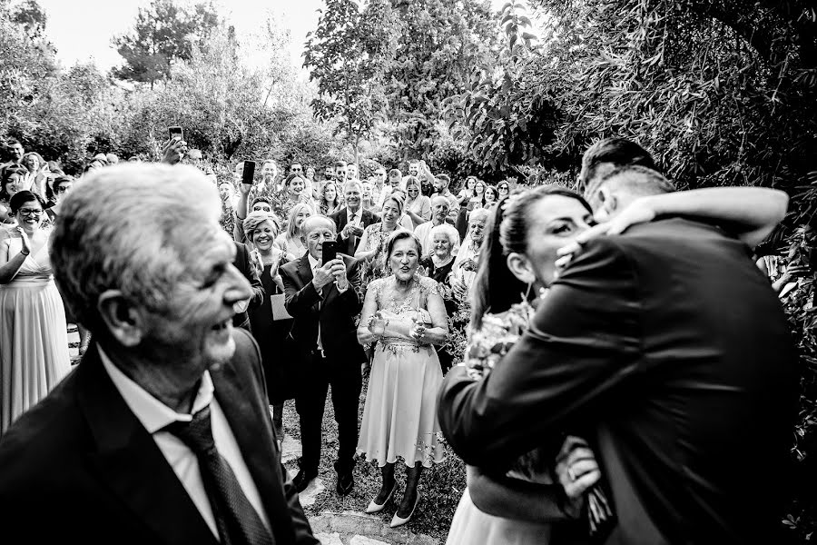 Fotografo di matrimoni Dimitra Sakellari (dimiwallace). Foto del 22 gennaio 2023