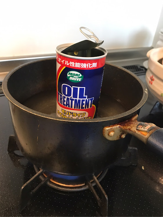 フォレスターのDIY・フォレスターSJ5・オイル添加剤投入に関するカスタム事例の投稿画像2枚目
