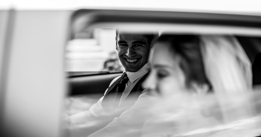 Wedding photographer Balazs Urban (urbanphoto). Photo of 10 September 2019