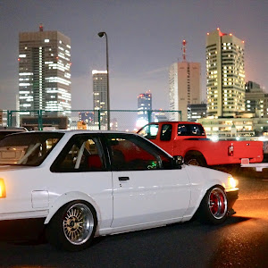 カローラレビン AE86