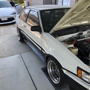 カローラレビン AE86