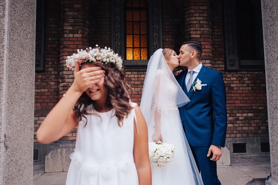 Fotógrafo de bodas Marian Dobrean (mariandobrean). Foto del 26 de noviembre 2017