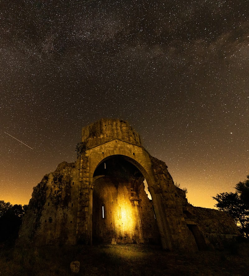 Un mondo di stelle di Fiore Doncovio