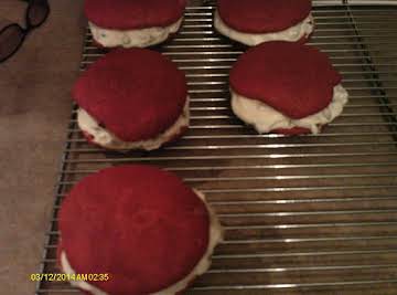 RED VELVET WHOOPIE PIES