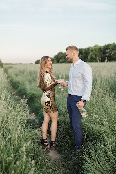 Fotógrafo de bodas Yulia Ledneva (yulialedneva). Foto del 8 de septiembre 2021