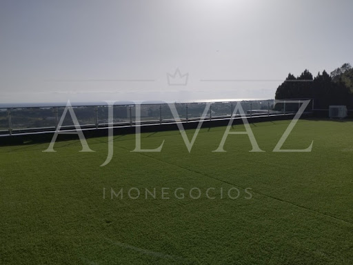 Prestige apartment / penthouse for sale in Albufeira e Olhos de Água (Portugal) with terrace and pool