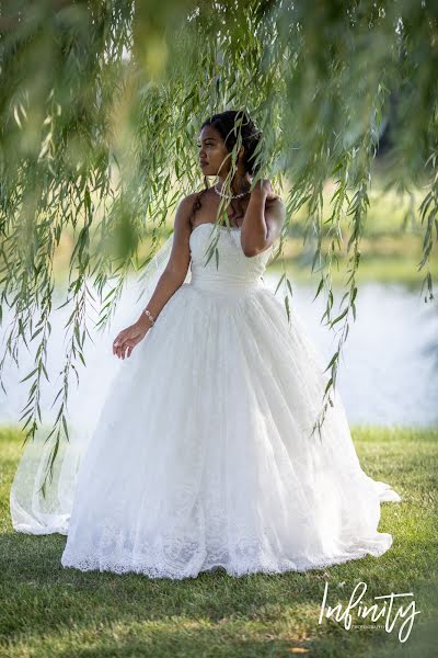 Fotografo di matrimoni Jen Peplinski (jenpeplinski). Foto del 8 maggio 2019