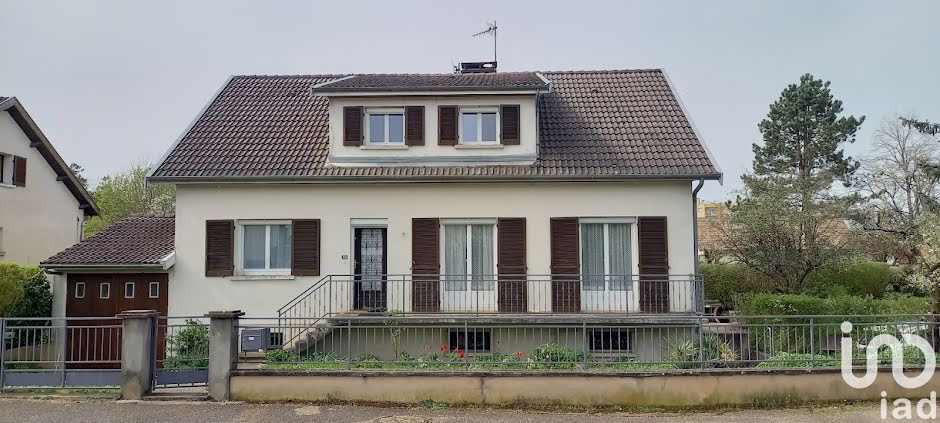 Vente maison 5 pièces 136 m² à Chaumont (52000), 178 000 €