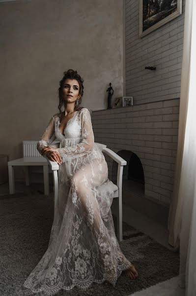 Wedding photographer Darya Polieva (polieva). Photo of 12 January 2020