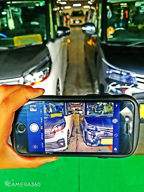 デイズルークスのデイズルークス・ルークス・プチオフ・写真撮影ありがとう！・2台並べてに関するカスタム事例の投稿画像1枚目