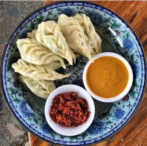 Steamed Paneer Momos