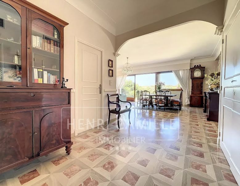 Vente villa 8 pièces 245 m² à Cannes (06400), 1 895 000 €