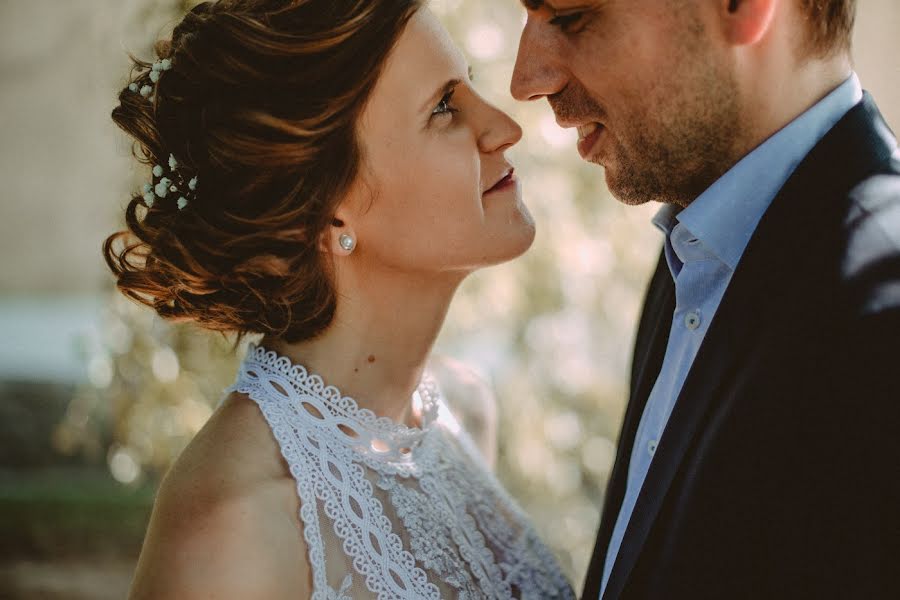 Wedding photographer Dániel Németh (room8photography). Photo of 3 March 2019