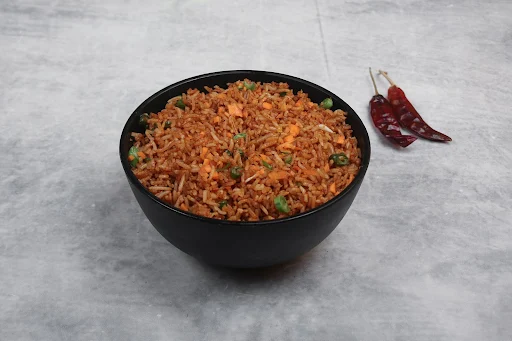 Veg Schezwan Fried Rice [500 Ml]