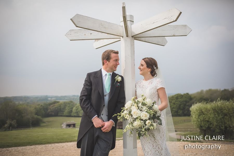 Fotografo di matrimoni Justine Claire (justineclaire). Foto del 1 luglio 2019