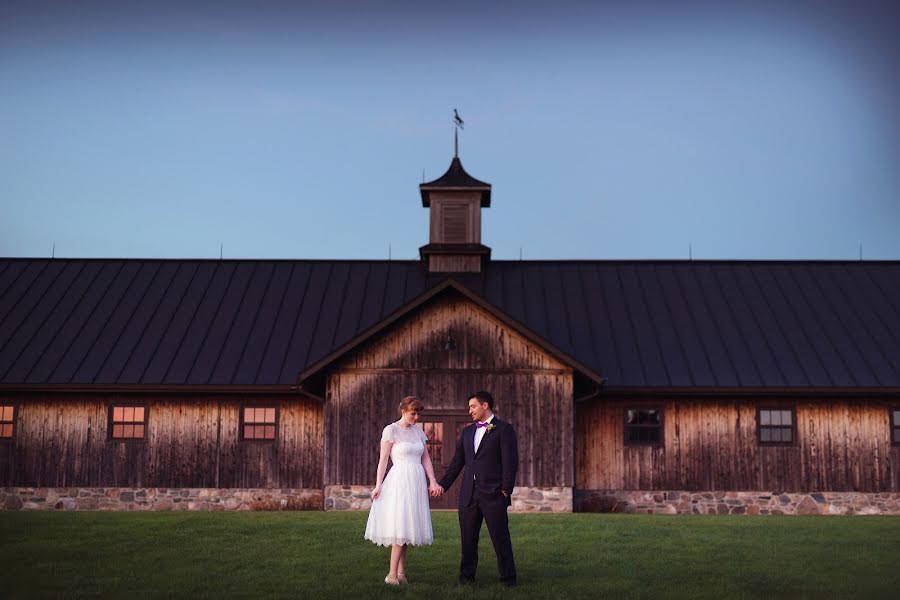 Fotografo di matrimoni Lindsay Muciy (lindsaymuciy). Foto del 17 gennaio 2018