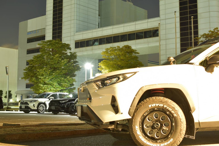 RAV4の工場夜景・写活・らーめんめぐりに関するカスタム事例の投稿画像5枚目