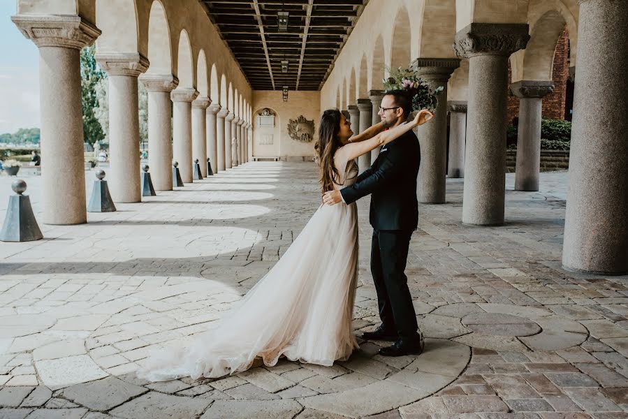 Fotografo di matrimoni Elina Nomade (nomadphotography). Foto del 23 luglio 2020