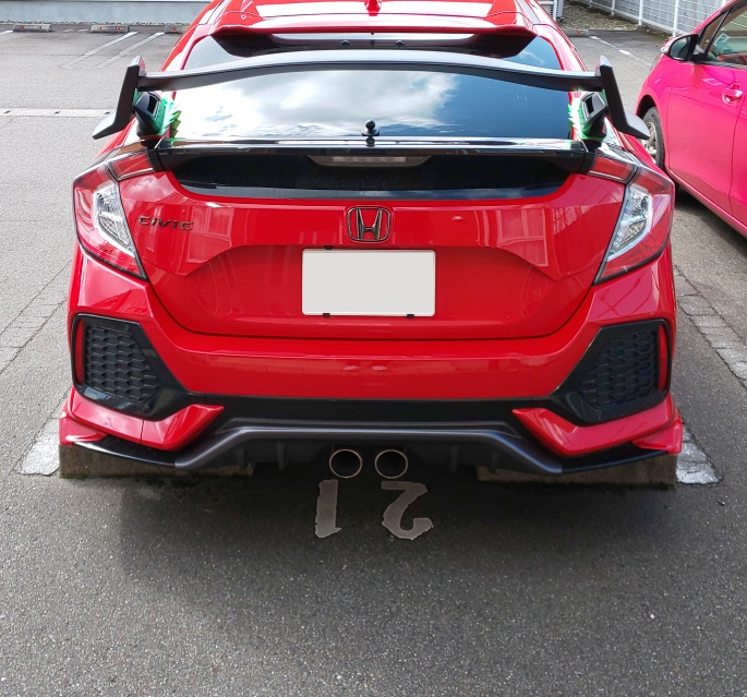 シビックのシビック・fk7・無限MUGEN・ウイング・ウィングに関するカスタム事例の投稿画像1枚目