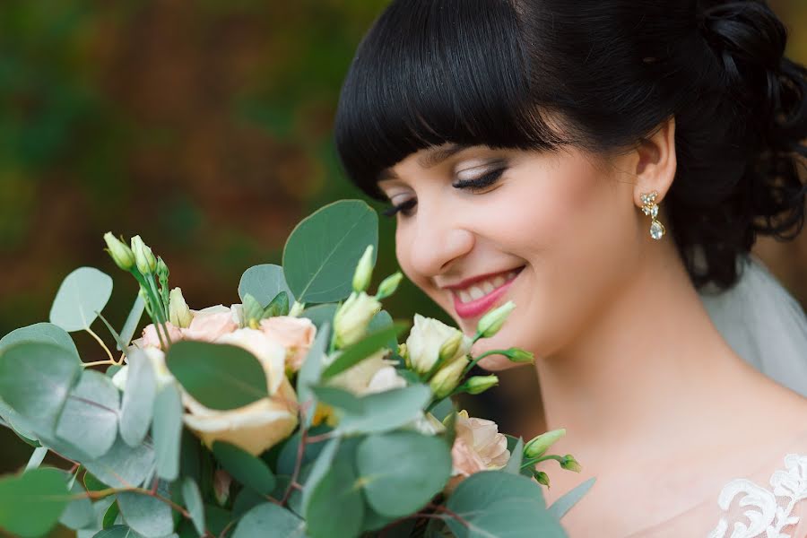 Fotógrafo de casamento Ekaterina Kuznecova (katherinephoto). Foto de 9 de junho 2018