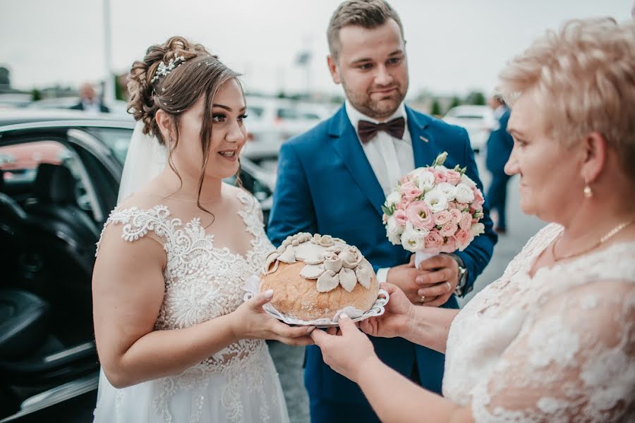 Wedding photographer Piotr Skowronek (memorialstudio). Photo of 25 February 2020