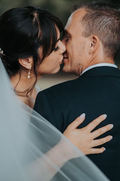 Wedding photographer Amandine Carriqué (amandineweddings). Photo of 14 December 2020