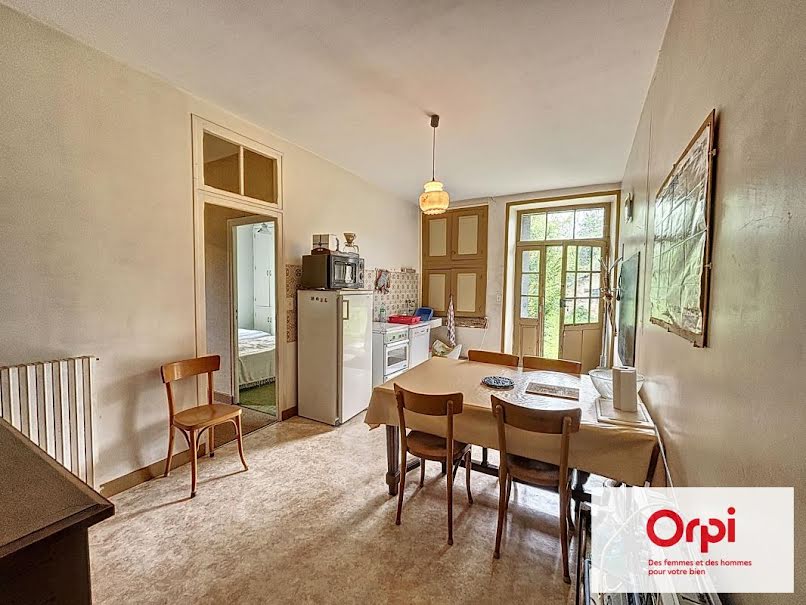 Vente maison 10 pièces 300 m² à Cublac (19520), 197 000 €