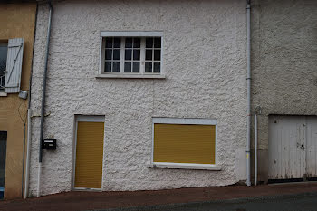 maison à Saint-Priest-la-Roche (42)