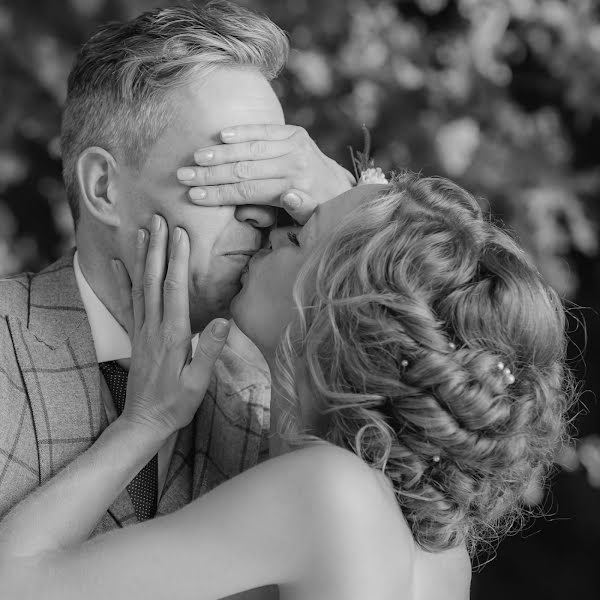 Nhiếp ảnh gia ảnh cưới Kirsten Groeneveld (ineenflits). Ảnh của 11 tháng 2 2021