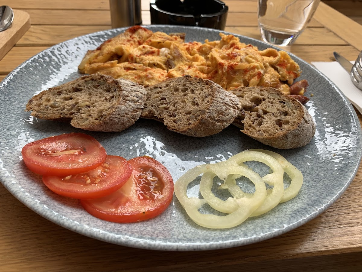 Hungarian omelette