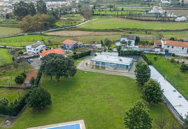 Maison avec terrasse 1