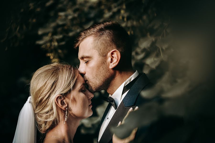 Nhiếp ảnh gia ảnh cưới Arkadiusz Bzdok (arkadiuszbzdok). Ảnh của 16 tháng 9 2021