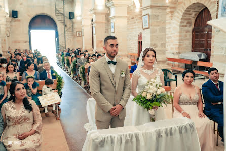 Fotógrafo de bodas Jhon Molina (fotoluzstudio). Foto del 18 de agosto 2022