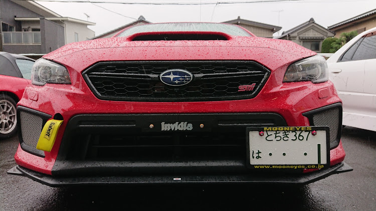WRX STIのDIY・ナンバー移設・ナンバープレート デリート カバー・ステッカー貼りに関するカスタム事例の投稿画像9枚目
