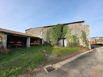 maison à Faye-sur-Ardin (79)