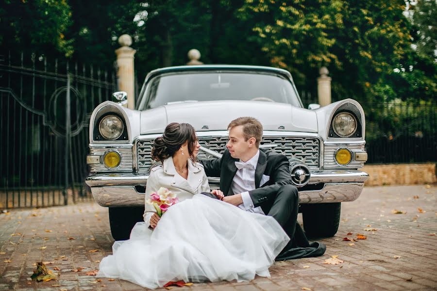 Fotógrafo de casamento Varya Rozhkova (photo-barbara). Foto de 6 de junho 2018