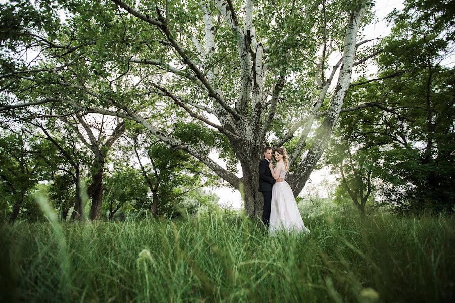 Fotografo di matrimoni Viktor Gubarev (allinclusive). Foto del 12 aprile 2021