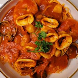 Linguine Fra Diavolo Ai Frutti Di Mare