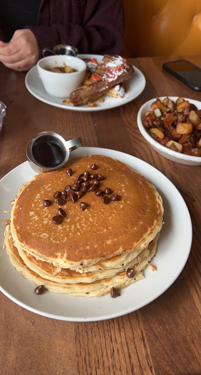 Gluten-Free Pancakes at Eggy's Diner