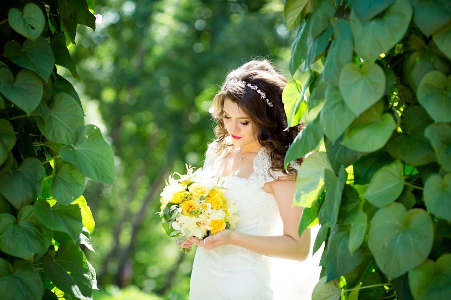 Fotografo di matrimoni Dmitriy Cherkasov (wedprof). Foto del 30 marzo 2017