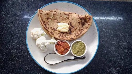 2 Gobi Paratha