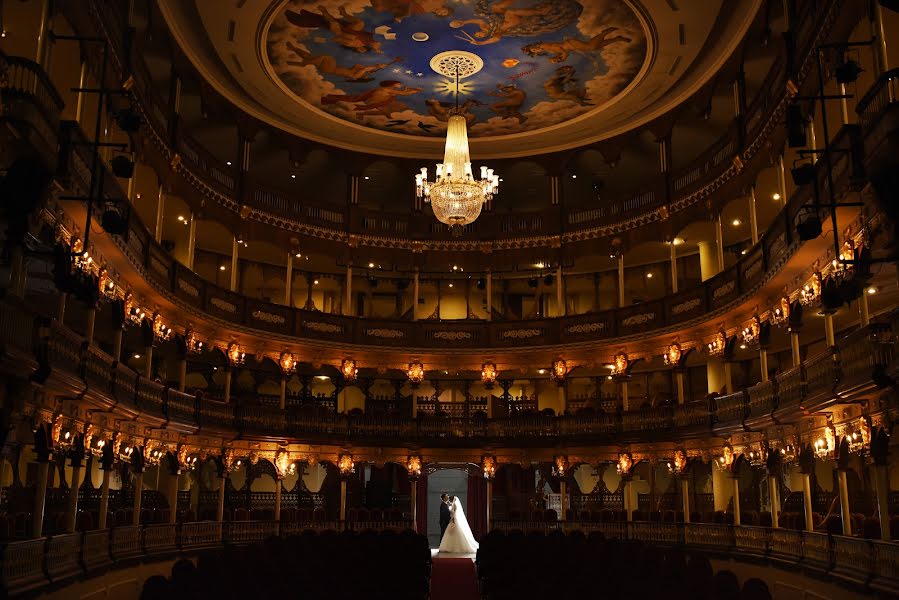 Fotógrafo de bodas Santiago Castro (santiagocastro). Foto del 8 de julio 2018