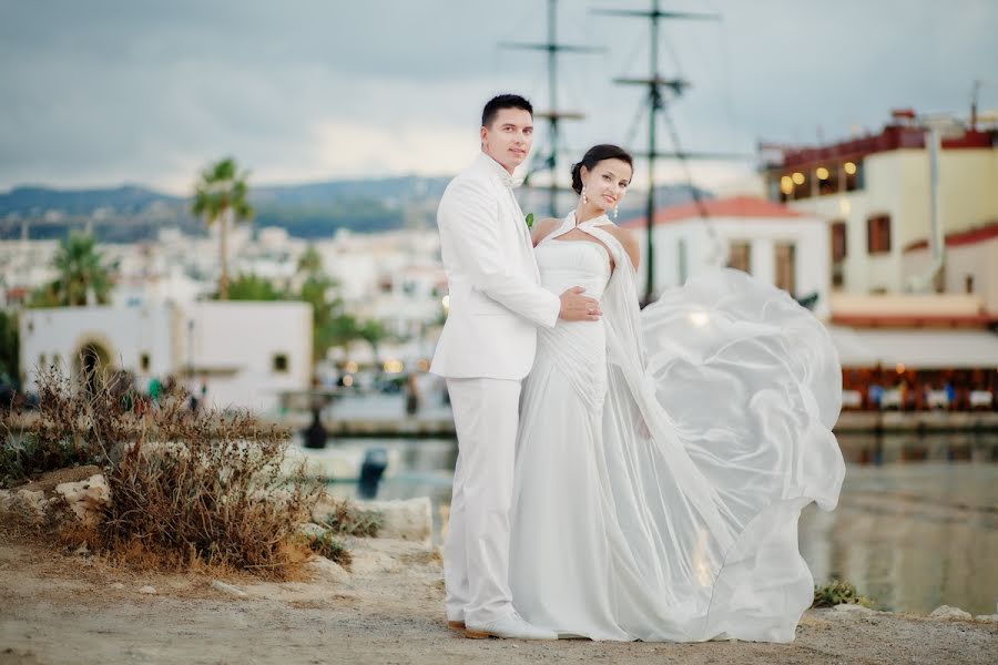 Wedding photographer Ilya Ilin (ilyinilya). Photo of 23 October 2013