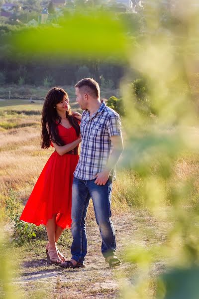 Wedding photographer Tatyana Studenikina (studenikina). Photo of 30 August 2015