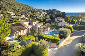 villa à Villefranche-sur-Mer (06)