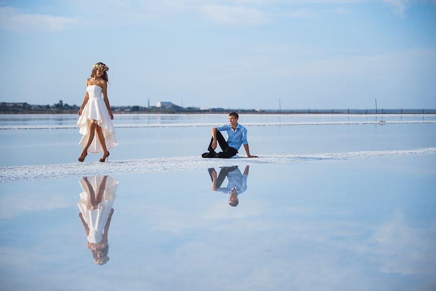 Fotografo di matrimoni Ekaterina Zubkova (katezubkova). Foto del 16 maggio 2017